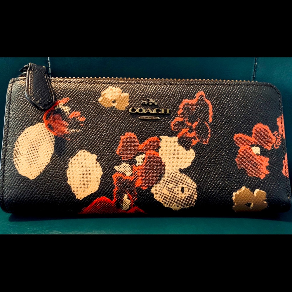 Coach Coated Canvas Zipper Wallet